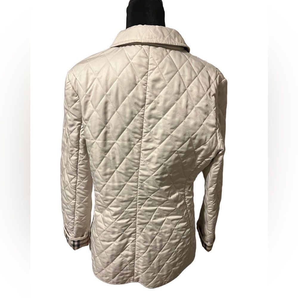 Burberry Quilted Jacket - Excellent condition! Size medium; color cream/beige - Picture 2 of 12